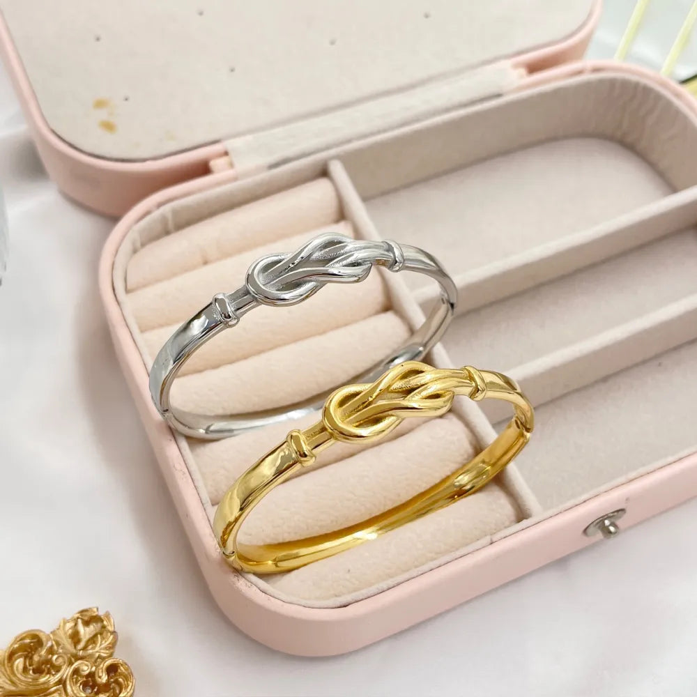 BAR-413-6538 Nodo -Bracciale Rigido in Acciaio