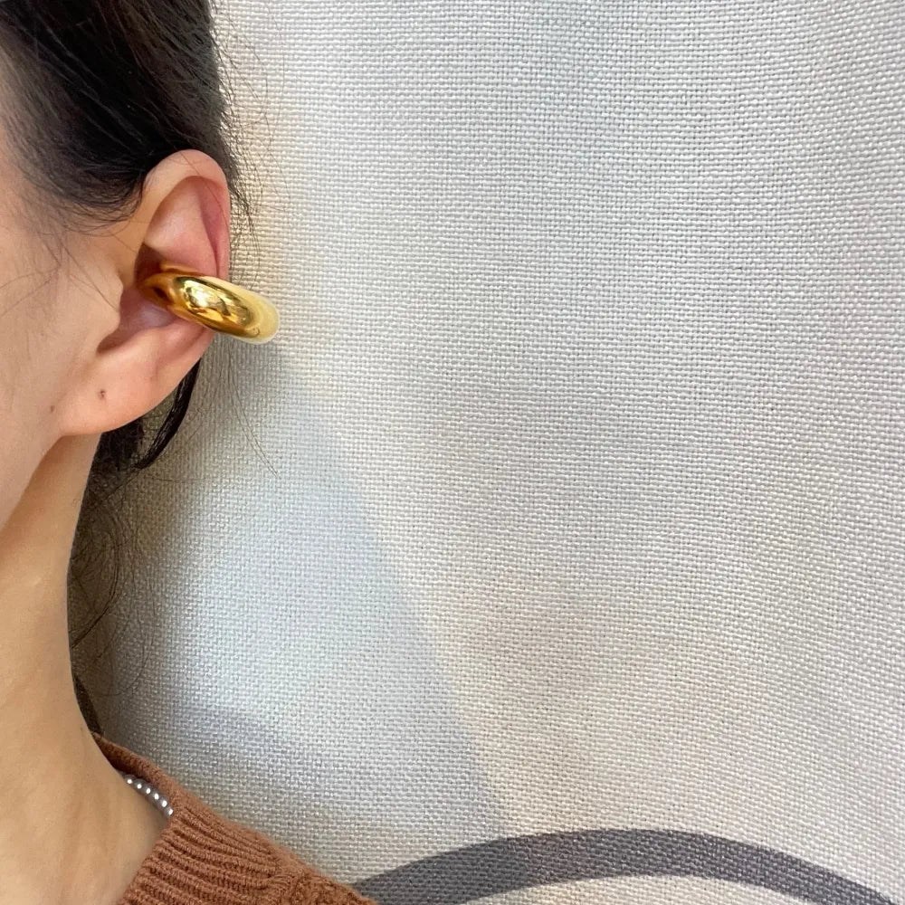 EAK-103-AA4715E L Cerchio Bombato Grande 10x30mm-Earcuff in Acciaio