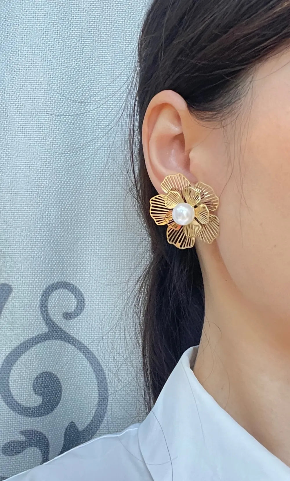 OAP-413-2107 Fiore con Perla -Orecchini in Acciaio
