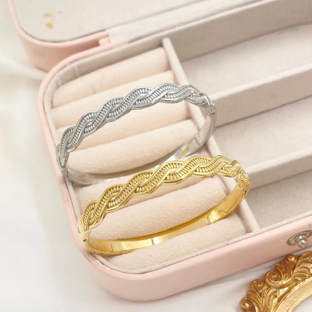BAR-413-009 Intrecciato-Bracciale Rigido in Acciaio